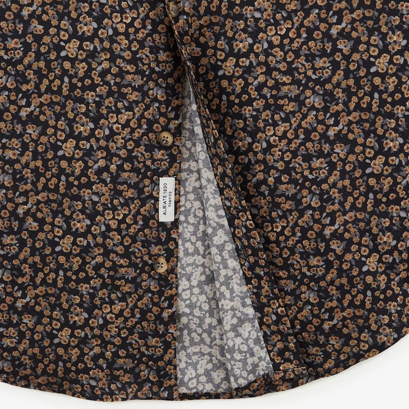 steel_gray_long_sleeve_shirt_in_floral_fabric_4.webp SERGE BLANCO® Shirts^Steel gray long sleeve shirt in floral fabric